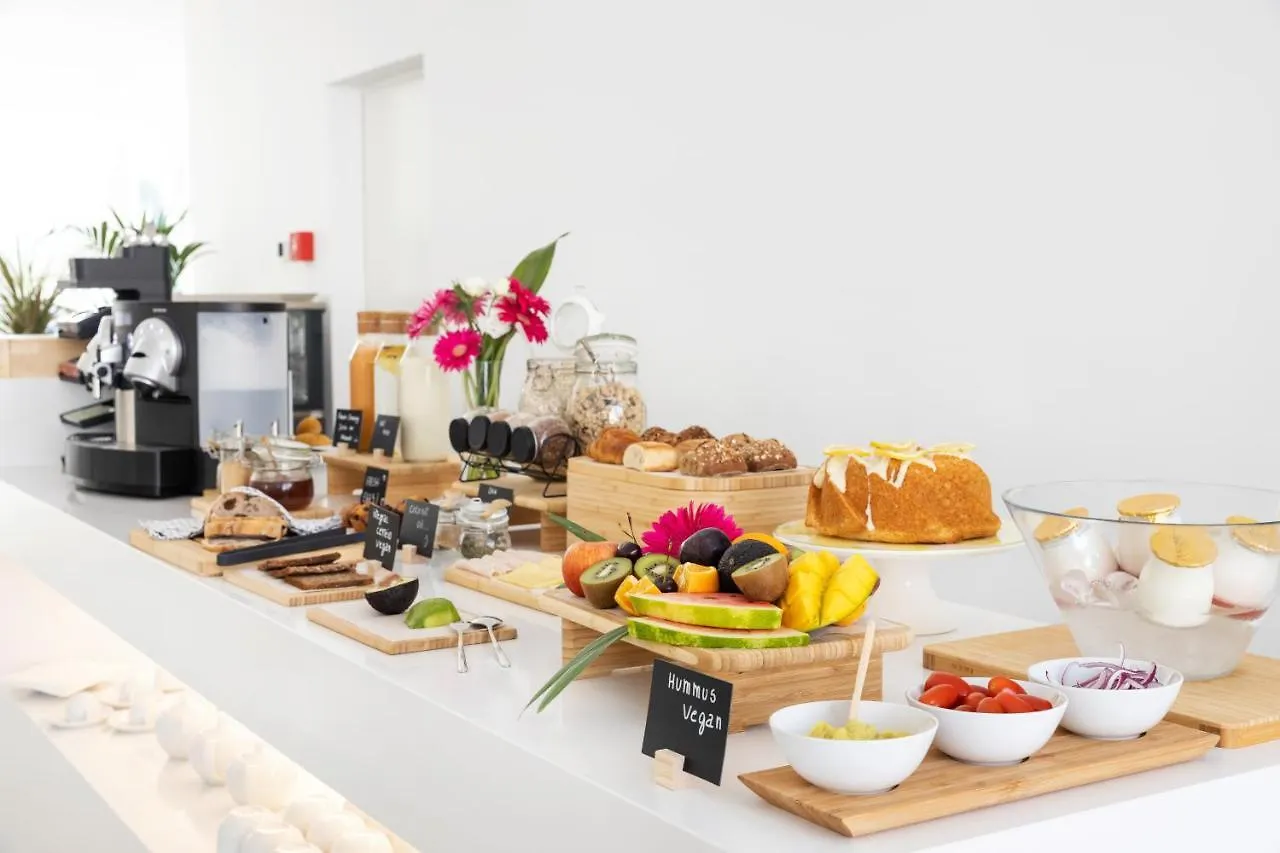 אלבופיירה Vila Maria Hotel - Adults Only פורטוגל