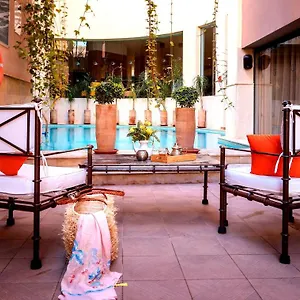 Dellarosa Y Hotel